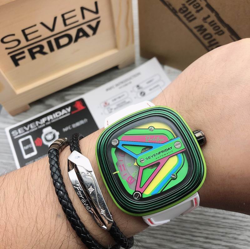 Seven Friday watch 090452